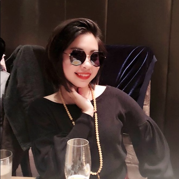 Meet your Posher, Shan - Picture 2 of 8